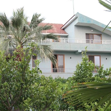 Appartamento Shtepi Pushimi Durrës Esterno foto