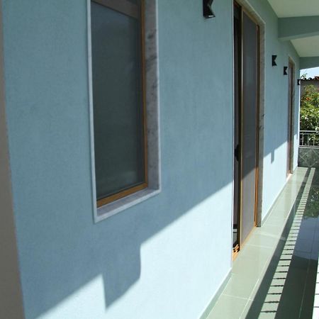 Appartamento Shtepi Pushimi Durrës Esterno foto