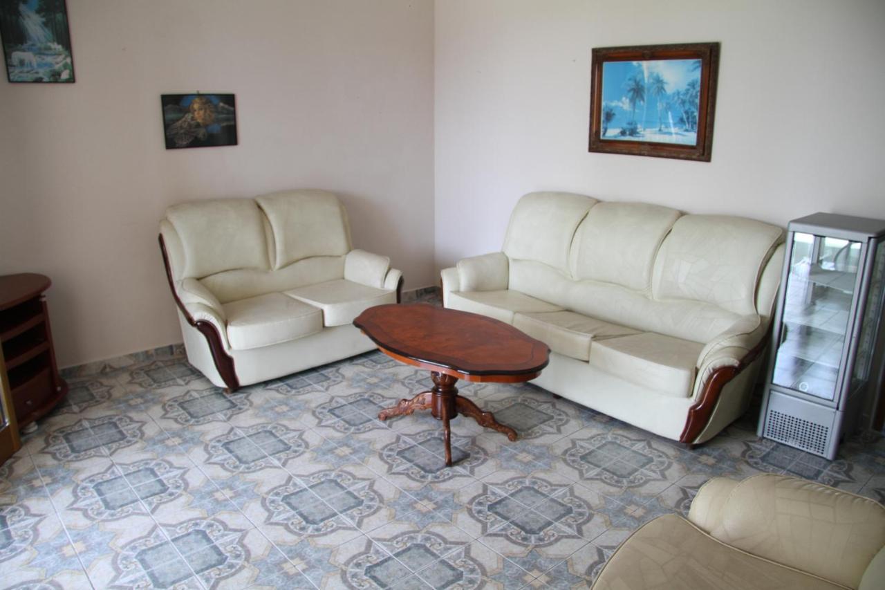 Appartamento Shtepi Pushimi Durrës Esterno foto