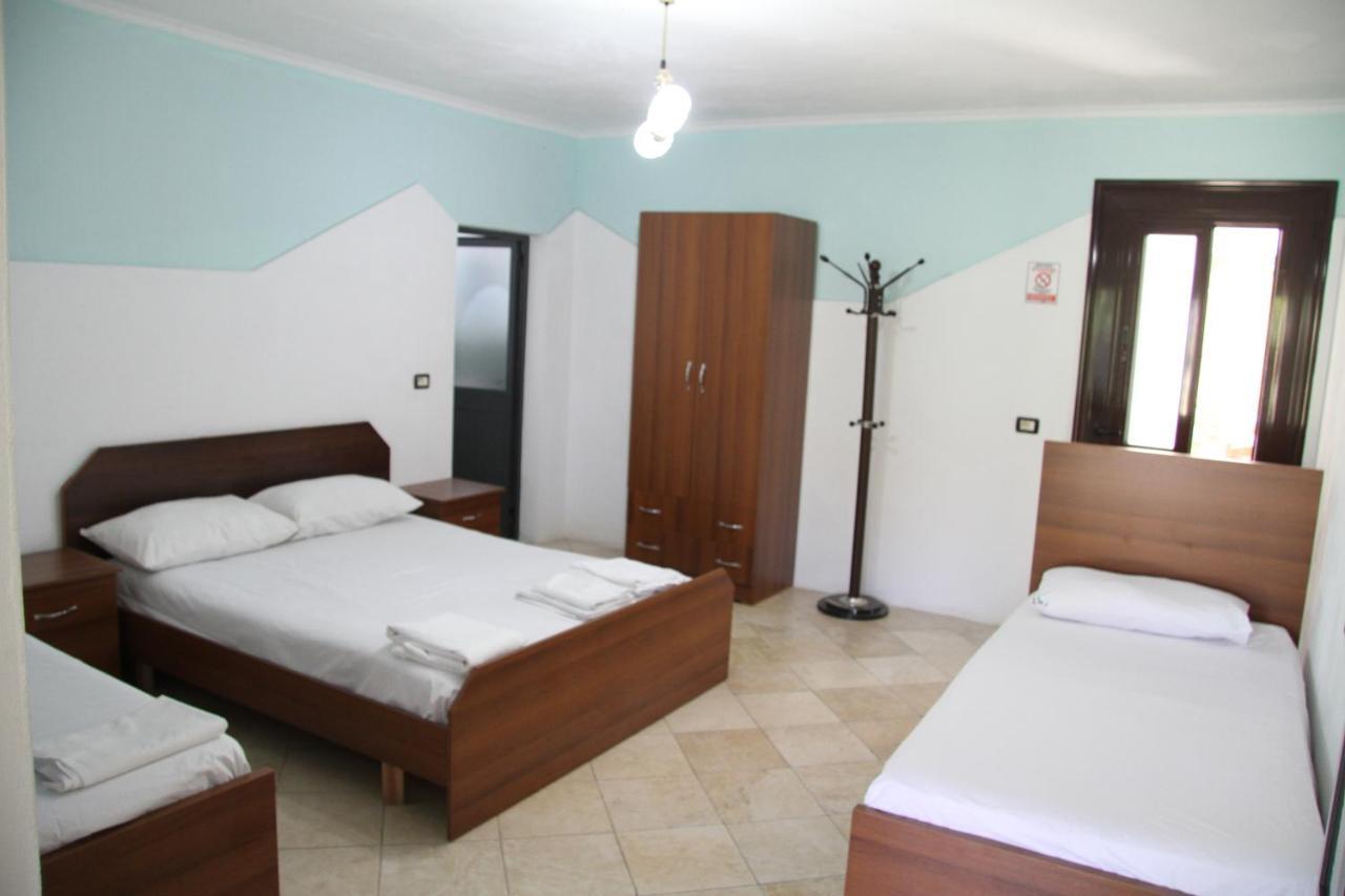 Appartamento Shtepi Pushimi Durrës Esterno foto