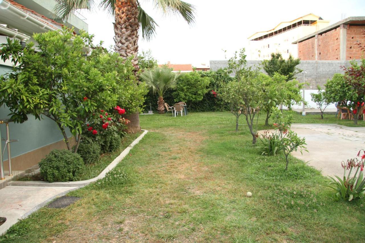Appartamento Shtepi Pushimi Durrës Esterno foto