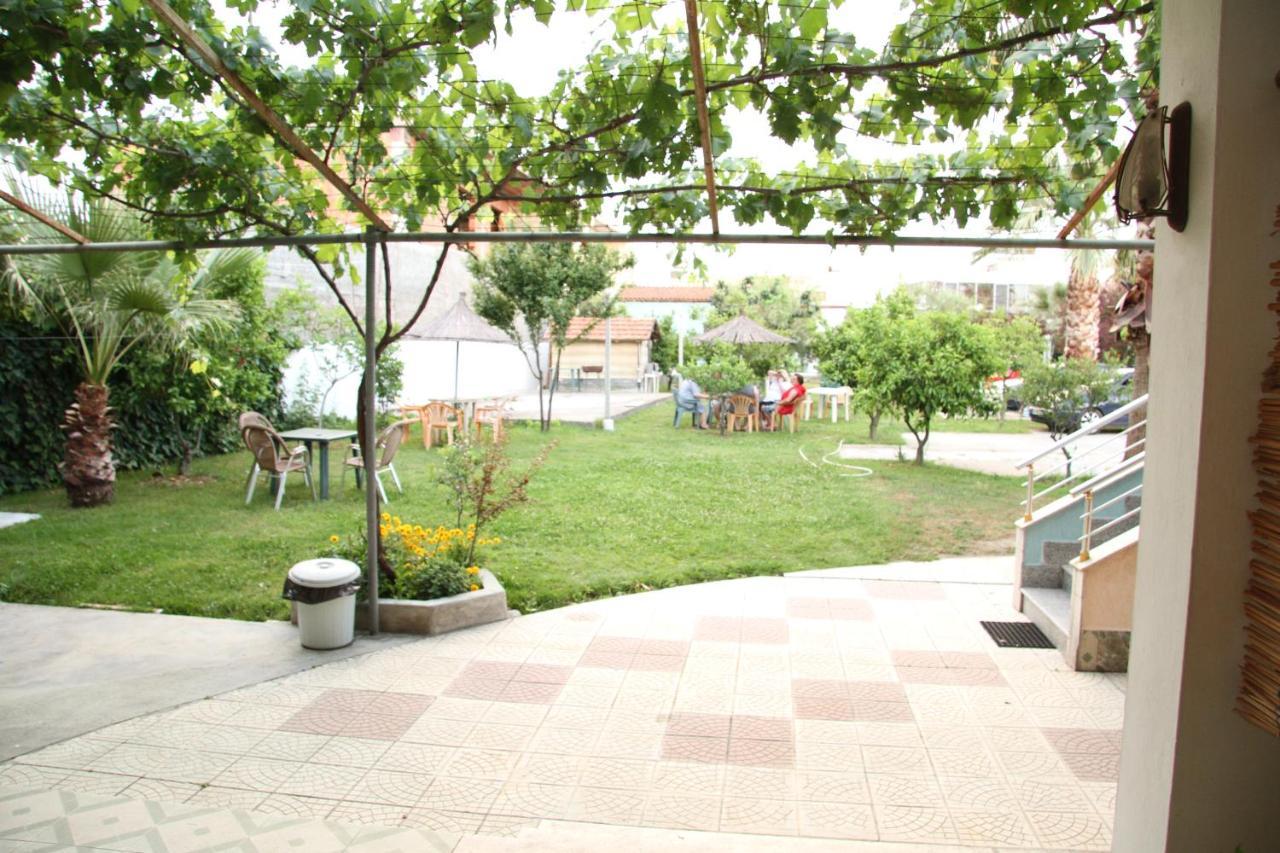 Appartamento Shtepi Pushimi Durrës Esterno foto