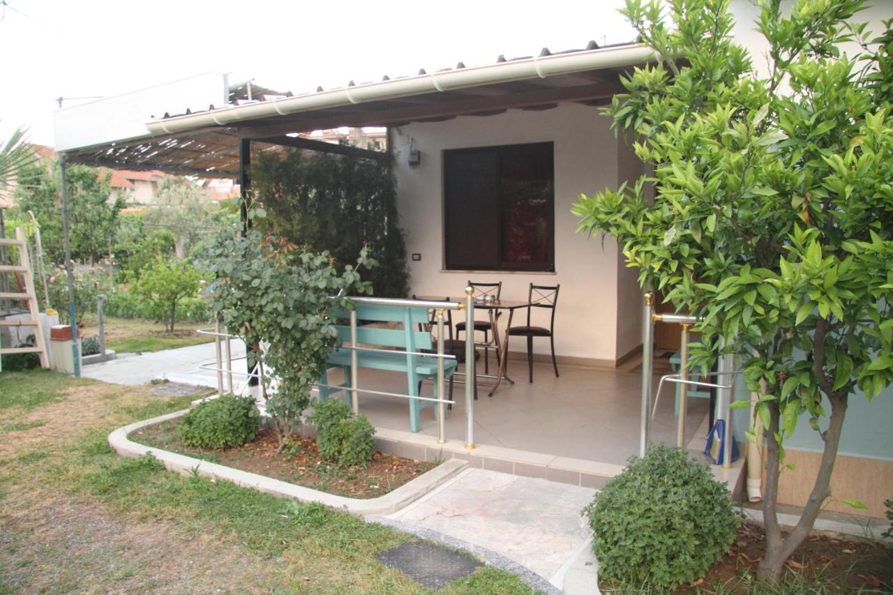 Appartamento Shtepi Pushimi Durrës Esterno foto