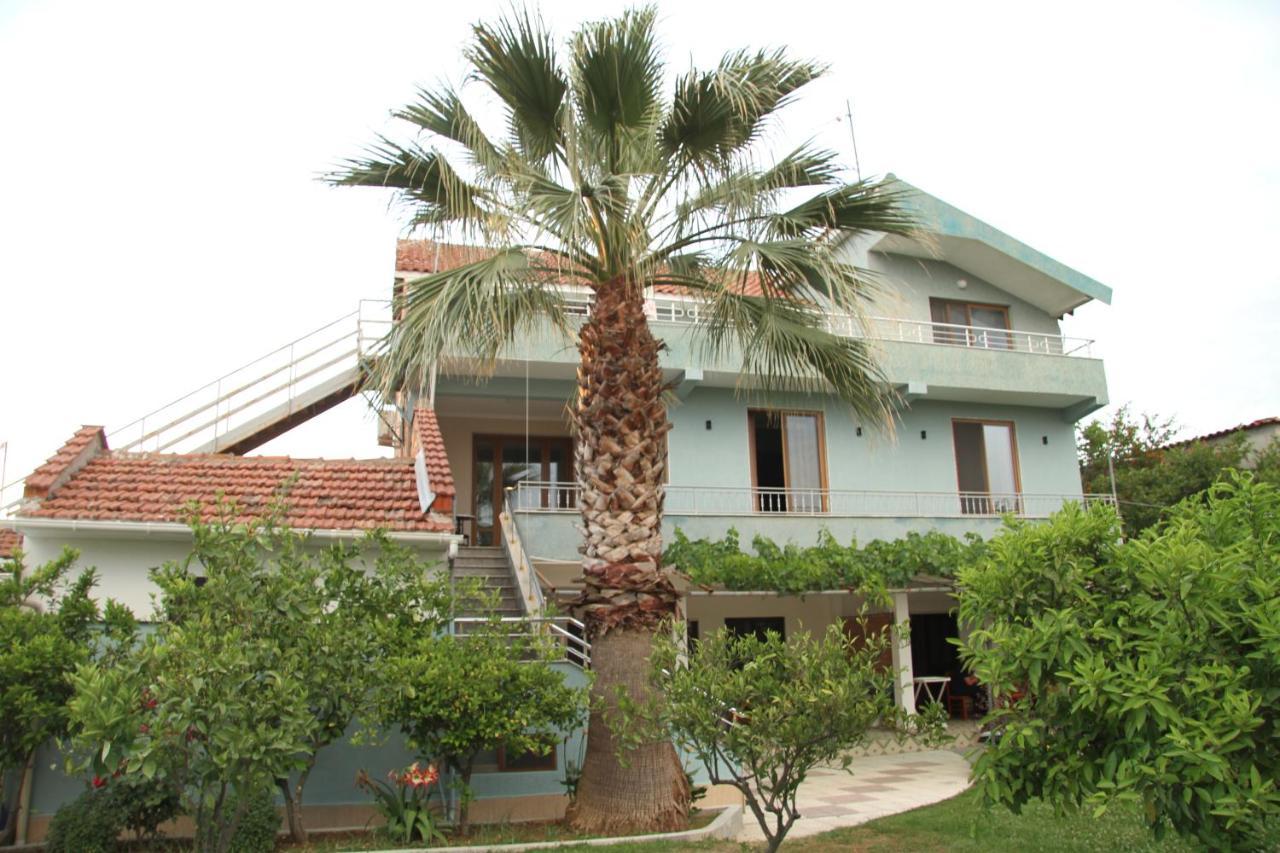 Appartamento Shtepi Pushimi Durrës Esterno foto